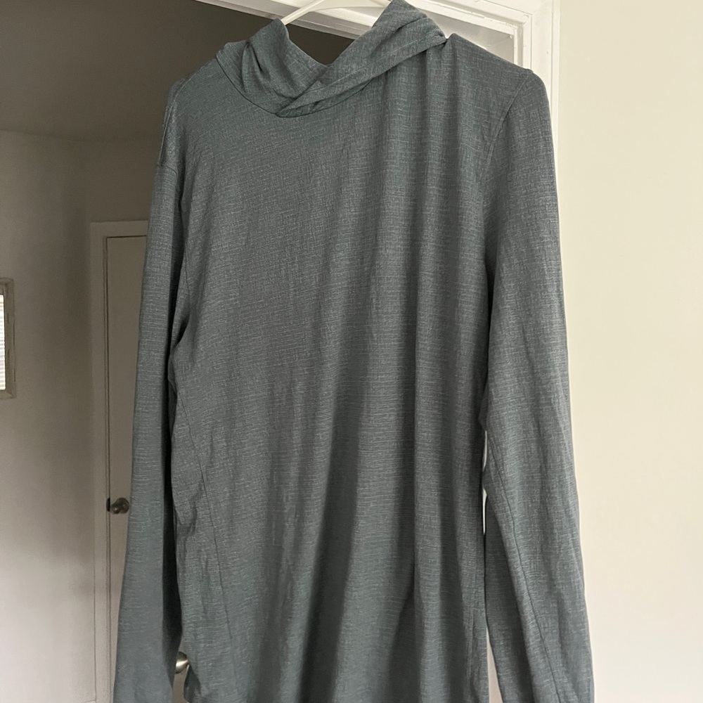 Lululemon Athletica Men's green and Gray Hoodie